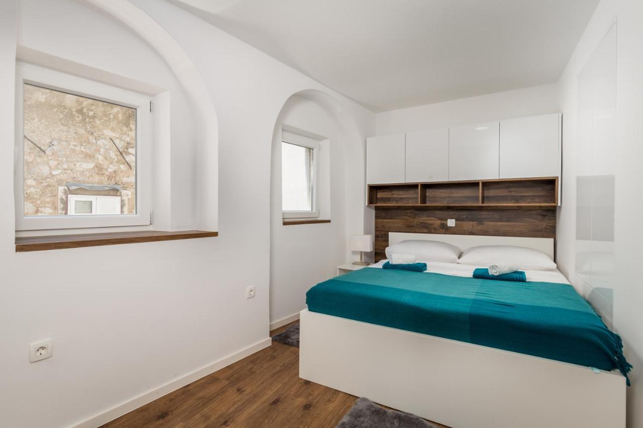 Central Apartments Dalmatina Rijeka Dış mekan fotoğraf