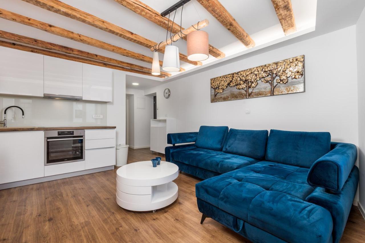 Central Apartments Dalmatina Rijeka Dış mekan fotoğraf