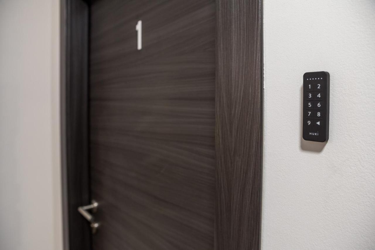 Central Apartments Dalmatina Rijeka Dış mekan fotoğraf